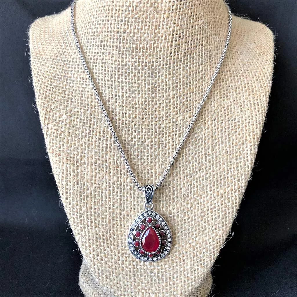 Antique Red Teardrop Pendant Silver Chain