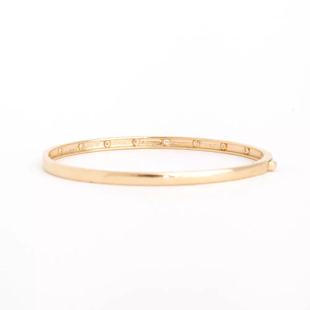 Flush-set Diamond Hinged Bangle