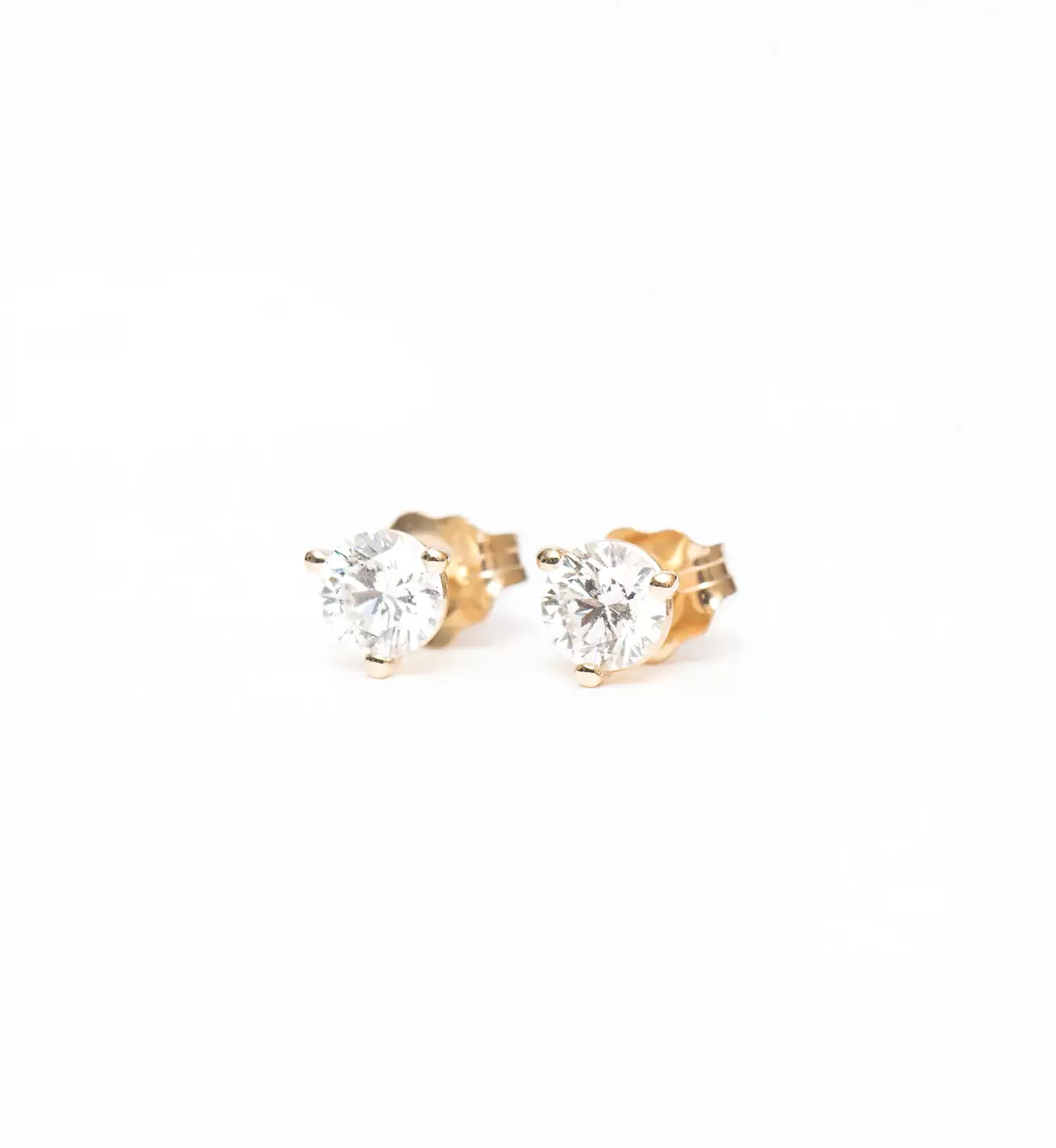 Gold 0.50 ctw Three-Prong Diamond Studs