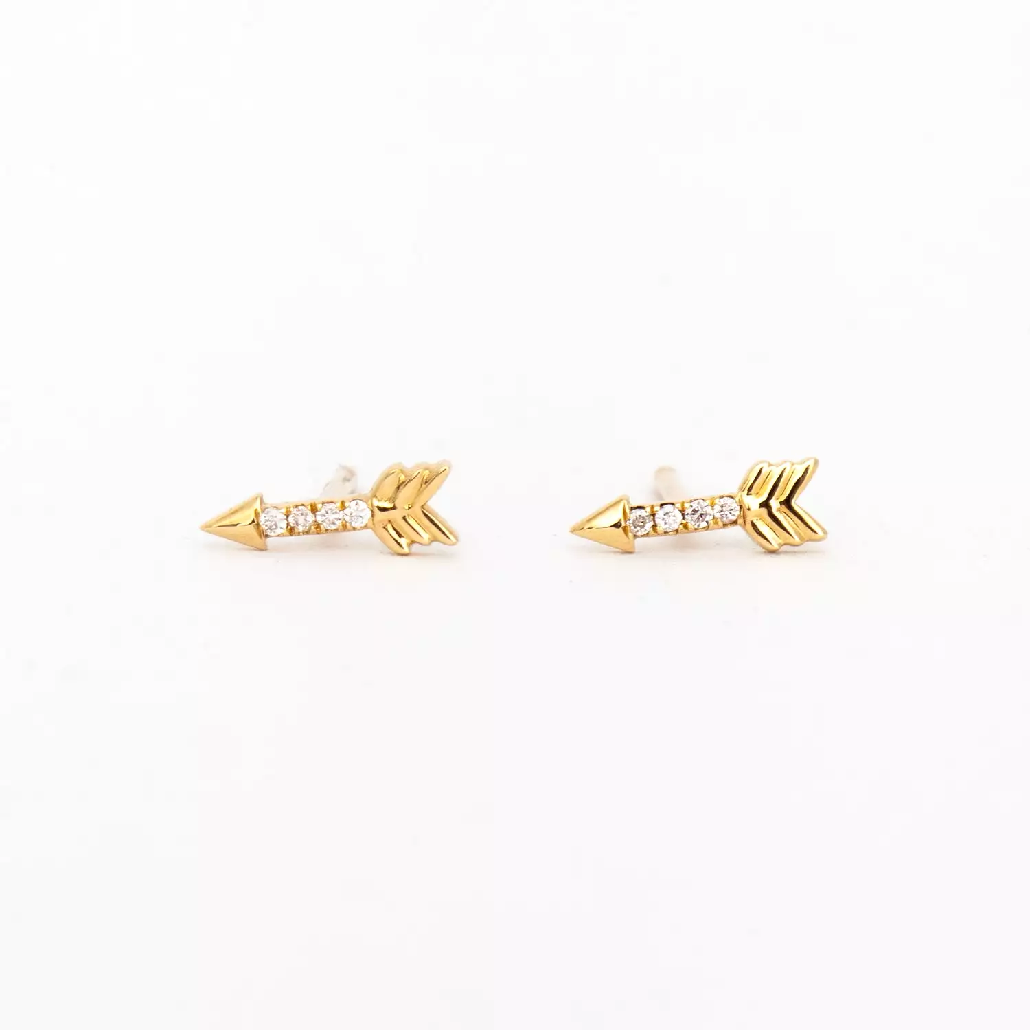 Pavé Arrow Studs