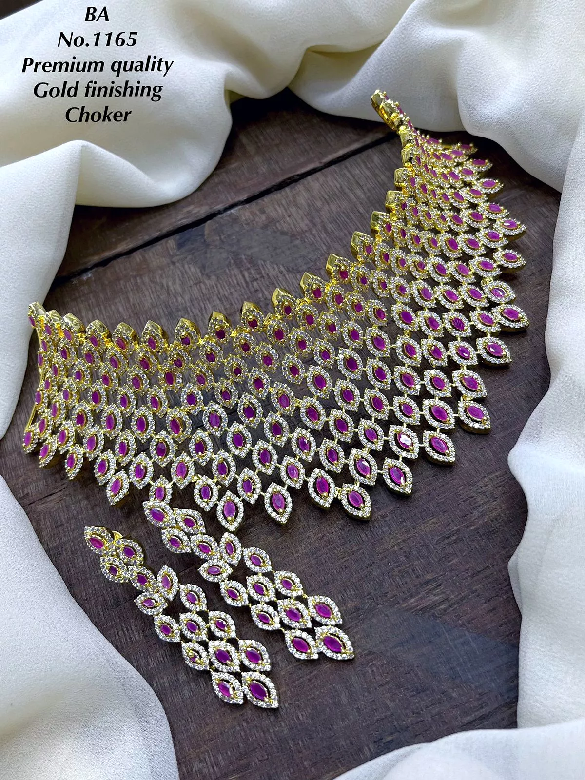 Pink  stone studded Premium Quality Gold Finish Choker Necklace Set for Women-LR001CSP