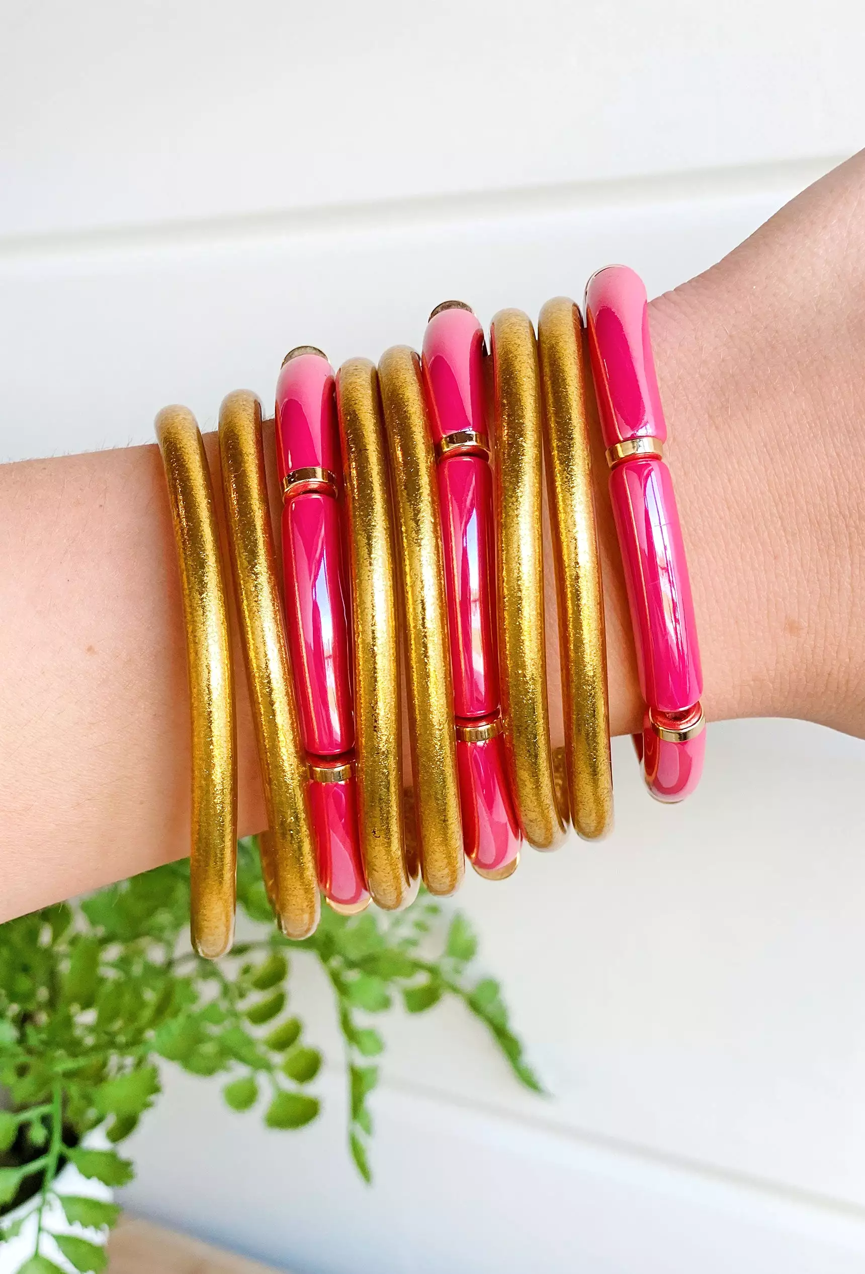 Summer Feelings Bracelet Set in Fuchsia